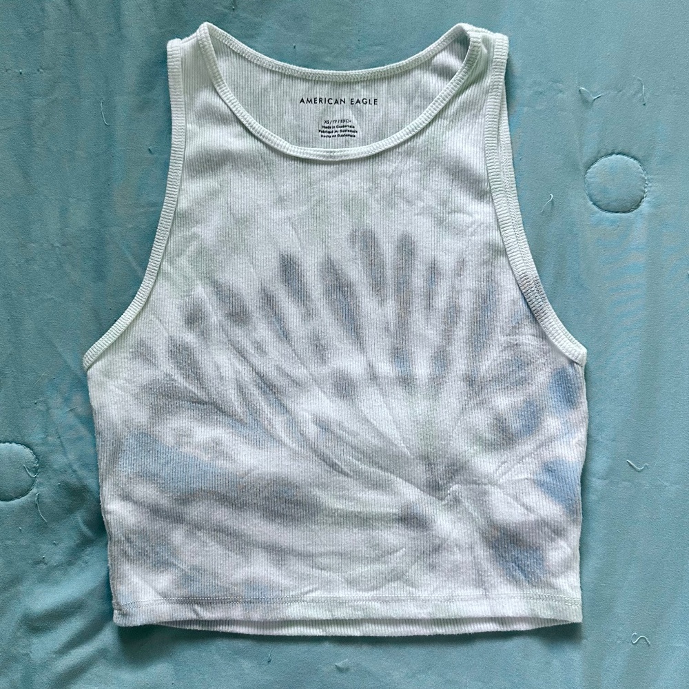 *CHANGING PLATFORM* American Eagle Tie Dye High Neck Tank Crop Top XS LIKE NEW